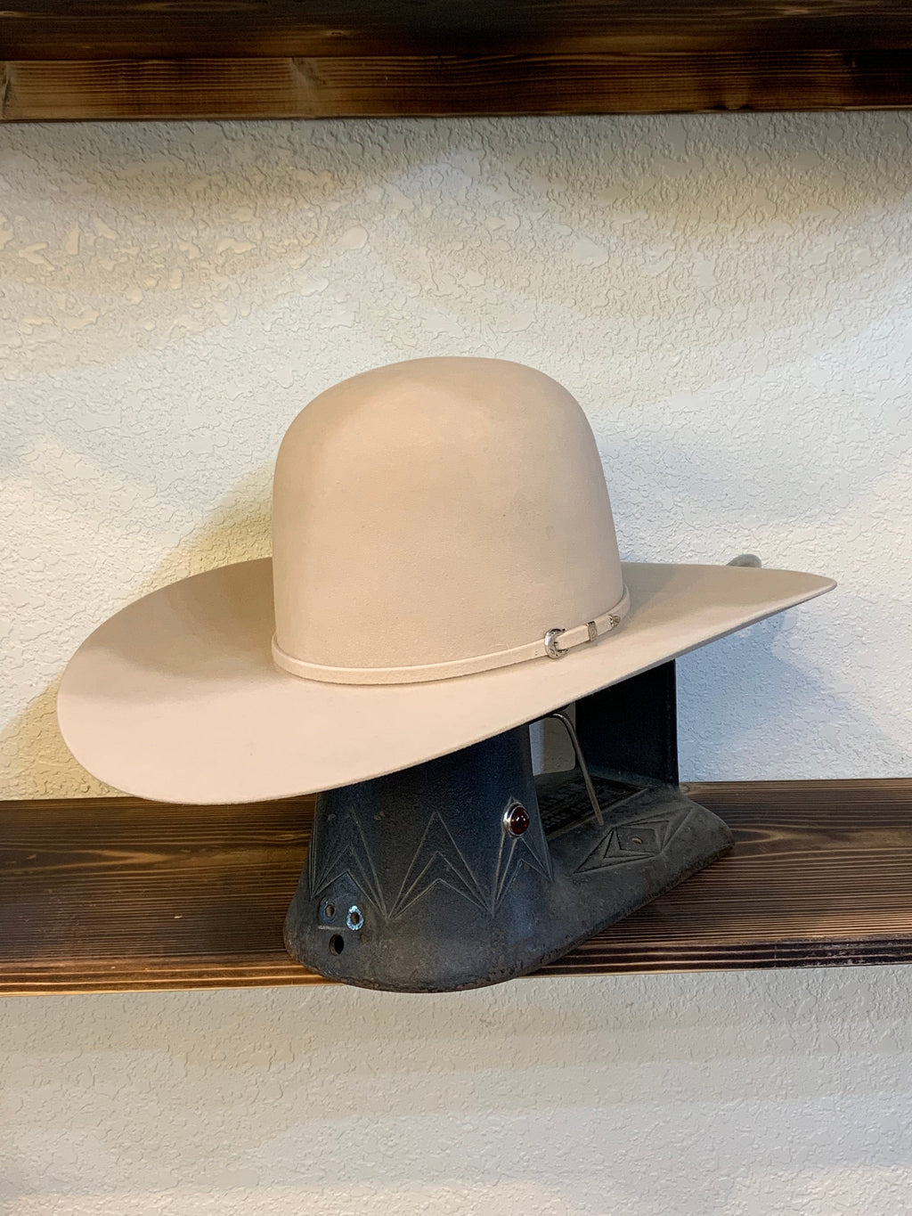 Learn about custom cowboy hat shaping at the D Bar M Western Store